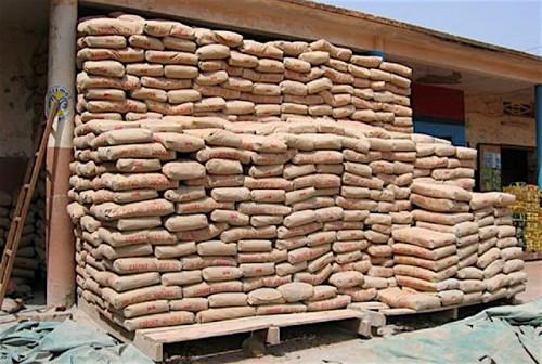 Cameroun : l’exploitation du gisement de calcaire de Mintom pourrait réduire de près de 50% le prix du ciment