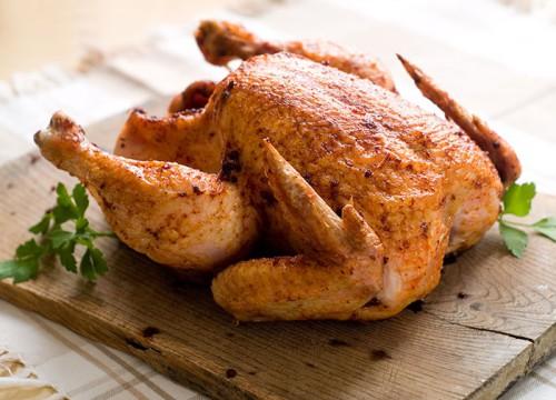 Grippe aviaire au Cameroun : levée de l’interdiction de commercialiser du poulet dans le Sud