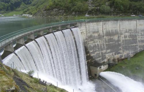 La livraison du barrage de Mékin, dans le Sud du Cameroun, finalement annoncée pour avril 2016