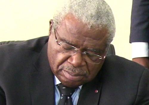 Après son limogeage, M. Beh Mengue, ex-DG de l’Agence de régulation des télécoms, interdit de sortie du Cameroun