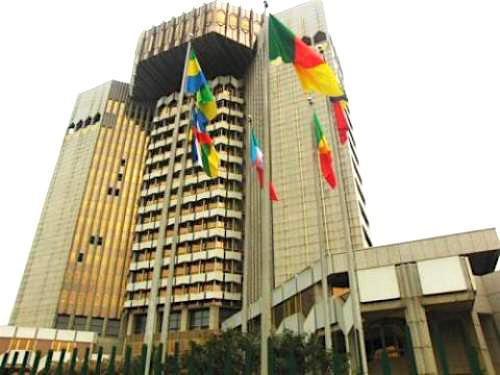 La faible liquidité et des taux d’intérêts plus élevés obligent le Cameroun à réduire l’enveloppe de sa dernière émission de titres