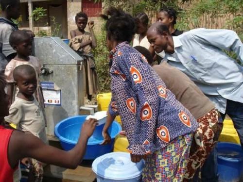Société générale et Eximbank USA prêtent 36 milliards FCfa au Cameroun, pour l’adduction d’eau