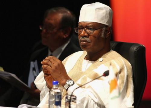 Cameroun : le PM tranche partiellement le différend entre le Minpostel et l’ART sur l’octroi des licences aux sociétés télécoms  
