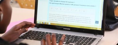 La remise des 500 000 ordinateurs promis par Paul Biya, finalement programmée pour novembre 2017 (Gouvernement)