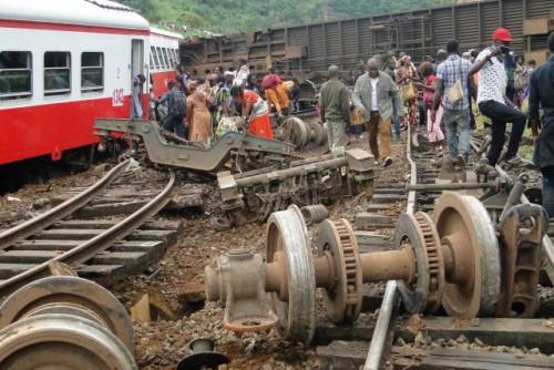 Cameroun : le bilan de l’accident ferroviaire s’élève déjà à 60 morts et près de 600 blessés