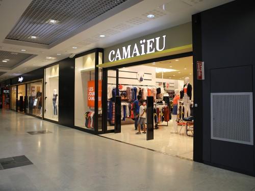 Endetté et sous pression en France, le distributeur de textile Camaïeu tente de se positionner au Cameroun