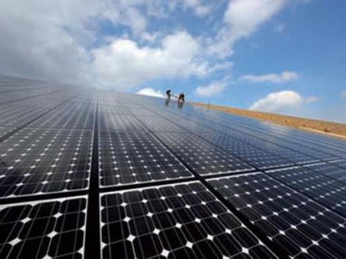 Cameroun : l’Indien Proventure Energy mettra bientôt en place une centrale solaire de 100 MW