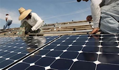 Le chinois Huawei lance un projet d'électrification solaire dans 1000 localités rurales au Cameroun