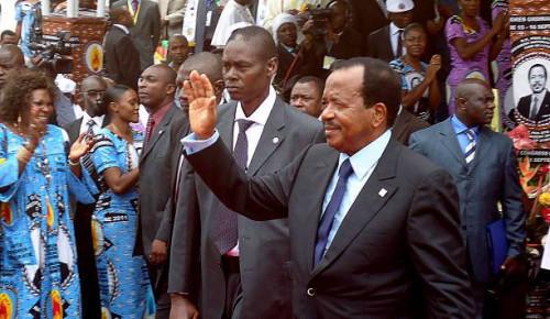 En campagne électorale à l’Extrême-Nord, le président camerounais, Paul Biya, promet de relever une économie lessivée par Boko Haram