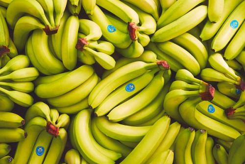 Le Cameroun exporte 17 842 tonnes de bananes au mois d’octobre 2021, en hausse de 7,3%