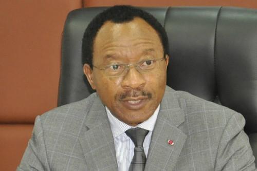 Route Ebolowa-Akom II - Kribi : Emmanuel Nganou Djoumessi annonce le début des travaux en 2022