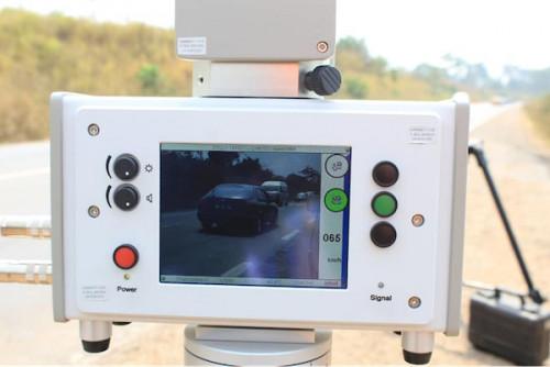 Le Cameroun opte pour des radars semi-portatifs en vue de traquer les excès de vitesse