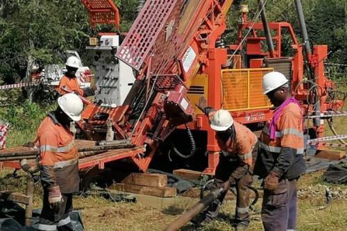 Industries extractives : le Cameroun enregistre une baisse plus prononcée des coûts de production à fin septembre 2023