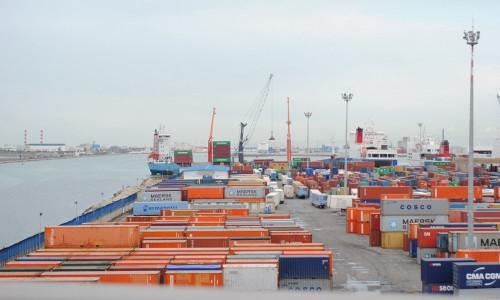 Cameroun : le groupe Bolloré finalement exclu de la course pour la concession du terminal à conteneurs du port de Douala