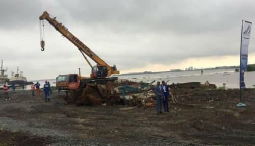 Décongestion du Port autonome de Douala : 25 épaves de navires déjà enlevées