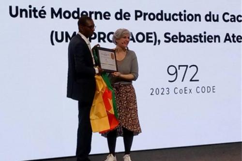 Cacao d’excellence : le Camerounais Sébastien Mveng Ateba remporte un prix à Amsterdam