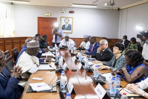 Cameroun-FMI : la 3e revue du programme approuvée malgré des objectifs non atteints