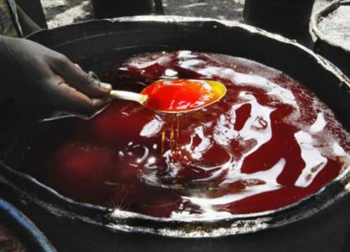 Les raffineurs camerounais peaufinent l’importation de 100 000 tonnes d’huile de palme brute