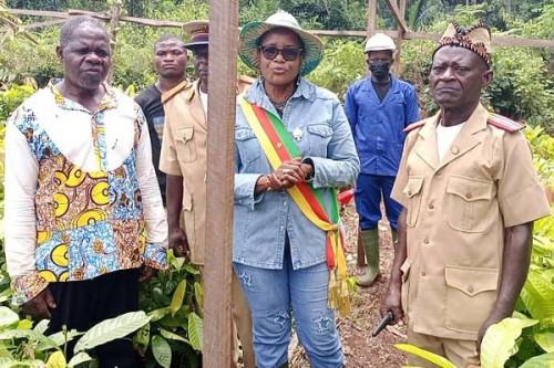 Au Cameroun, une parlementaire lance un projet de création de 2000 hectares de cacaoyères et de bananiers plantains