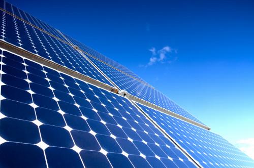 Le Cameroun a bouclé l’électrification par système solaire photovoltaïque de 166 localités et lancé la 2ème phase incluant 184 localités
