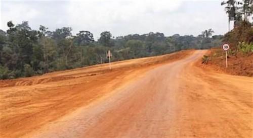 Cameroun : le Chinois CHEC, constructeur de l’autoroute Kribi-Lolablé, accusé de ne pas payer les taxes à la mairie