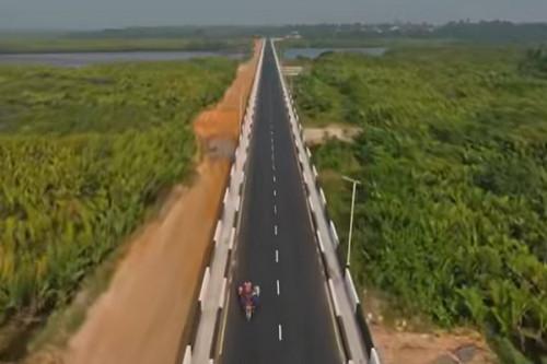 Le Nigeria inaugure un pont de 1,15 km pour doper l’activité économique avec le Cameroun, Gabon et Guinée équatoriale