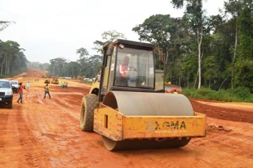 Cameroun: le budget d'investissement public de 1586 milliards de FCFA a été exécuté à 53% au 1er semestre 2017