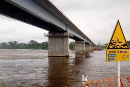 Le pont sur la Sanaga, qui réduit la distance entre Yaoundé et Ngaoundéré de près de 200 Km, sera livré en février 2020
