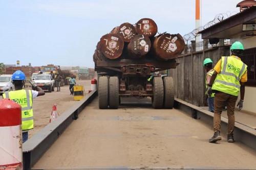 Les frais de pesée des camions au port de Douala provoquent des grincements de dents chez les importateurs de blé