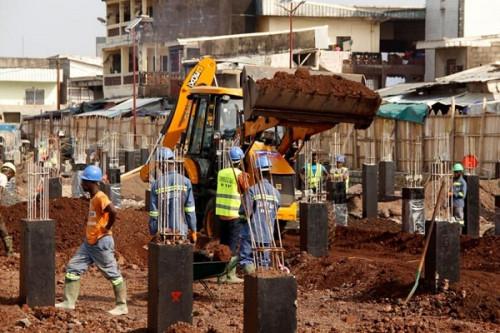 Démarrage effectif des travaux de reconstruction du marché Congo à Douala, après la résiliation du contrat de SICC