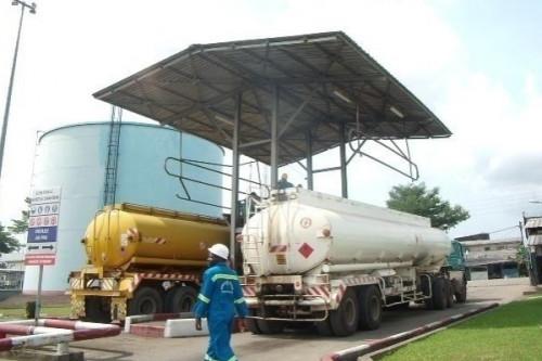 Produits pétroliers : le Cameroun promet de faciliter l’approvisionnement de la RCA, malgré ses propres difficultés