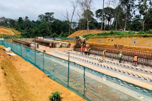 Première phase de l’autoroute Yaoundé-Douala : le Chinois CFHEC négocie une 3e prolongation des délais