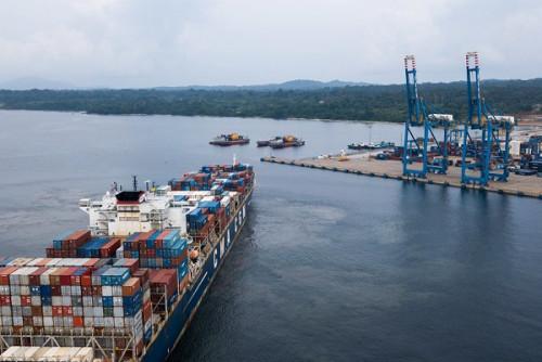Une ligne de cabotage mise en place entre les ports de Kribi et de Douala au Cameroun
