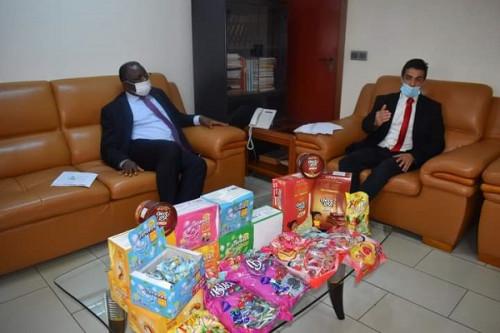 Contrebande : selon Ok Foods Cameroun, plus de 1000 tonnes de chewing-gum n’ont pas payé de droits de douane