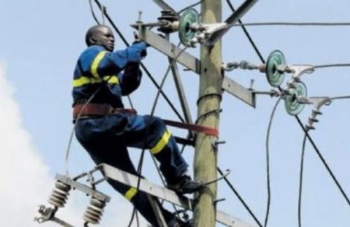 Au Cameroun, les villes de Yaoundé et Douala concentrent 45% des abonnés au réseau électrique national