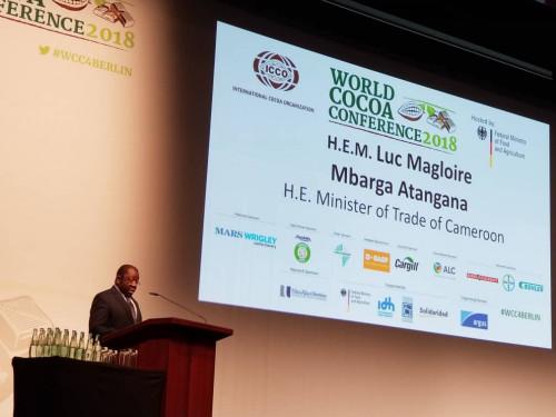 A la conférence mondiale sur le cacao, à Berlin, le ministre camerounais du commerce dénonce les prix qui «frisent l’esclavagisme»
