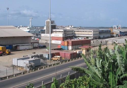 Cameroun : le trafic au port de Douala a connu une augmentation de 4,1% au cours de l’année 2015