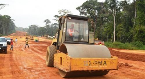 Le gouvernement camerounais table sur un montant d’environ 500 milliards Fcfa pour construire l’autoroute Edéa-Kribi (100 Km) en 2018