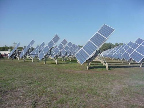 Le Cameroun va se doter de centrales solaires dans 1000 localités
