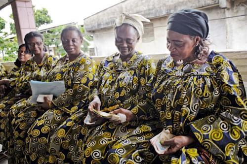 Le FMI pense que les tontines peuvent booster l'inclusion financière au Cameroun