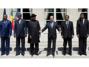 Le chef de l’Etat camerounais «déclare la guerre» à la secte islamiste Boko Haram