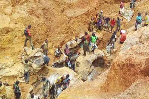 Mines : le Cameroun interdit l’exploitation artisanale au-delà de 30 m de profondeur