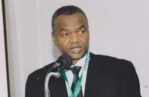 Protais Ayangma : Trop de «comportements déviants» dans le secteur des assurances au Cameroun