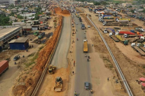 Pénétrante Est de Douala : des entreprises camerounaises choisies pour construire les voies de contournement