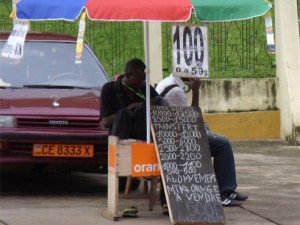 Cameroun : les distributeurs des crédits de communications en colère contre les opérateurs de la téléphonie