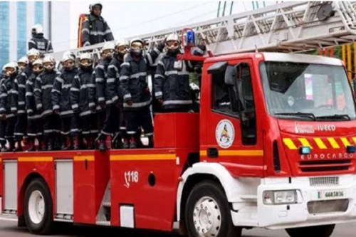 Le Cameroun obtient un prêt de 32,8 milliards FCFA de la France pour renforcer l’équipement des sapeurs-pompiers